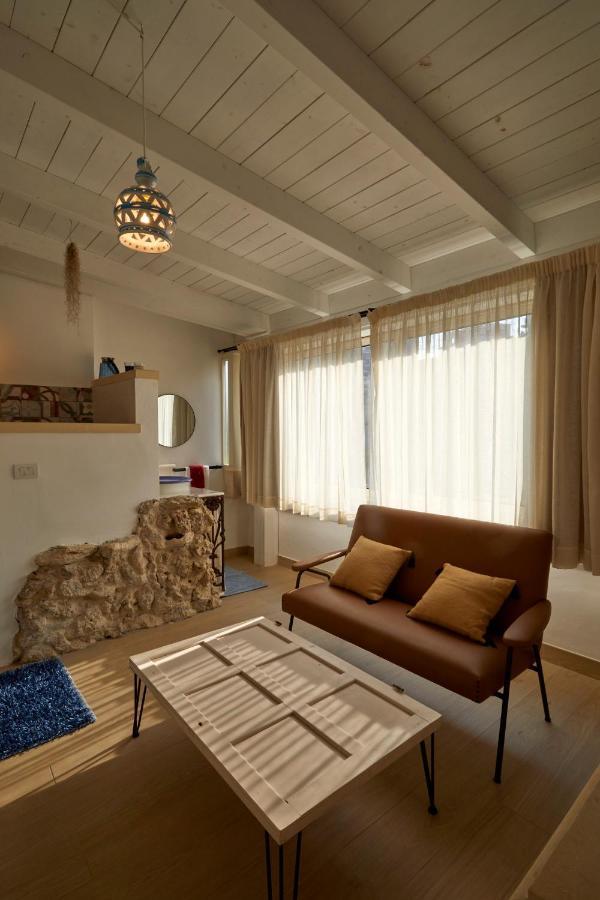 Upstairs - Skylight Apartment Lecce Exterior foto